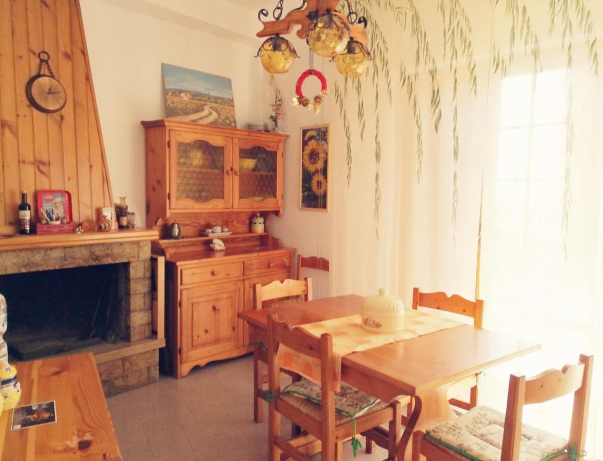 مبيت وإفطار Roccalvecce Wanderlust Sant'Angelo Il Paese Delle Fiabe المظهر الخارجي الصورة